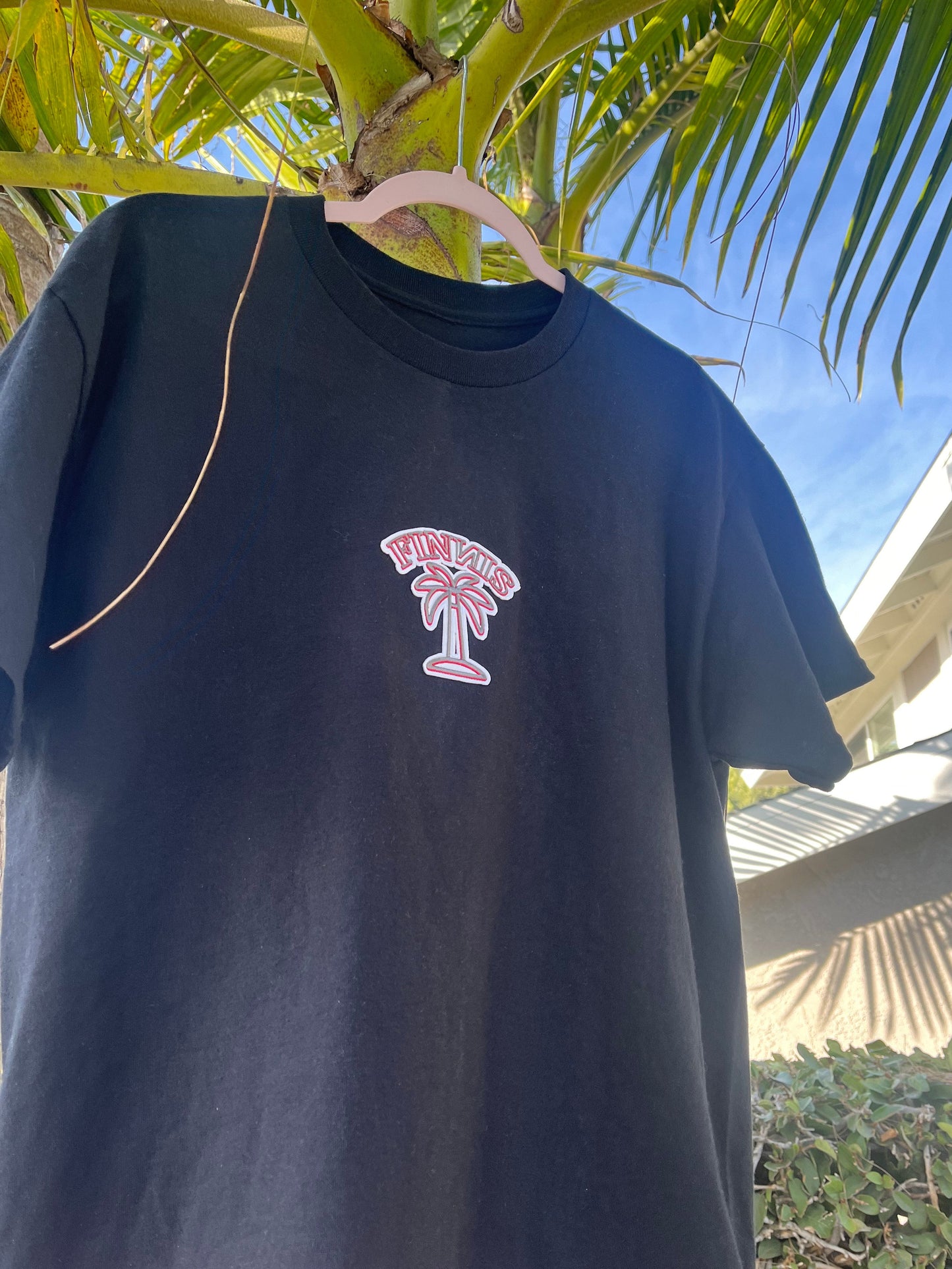 ROMAN PALM CREST TEE