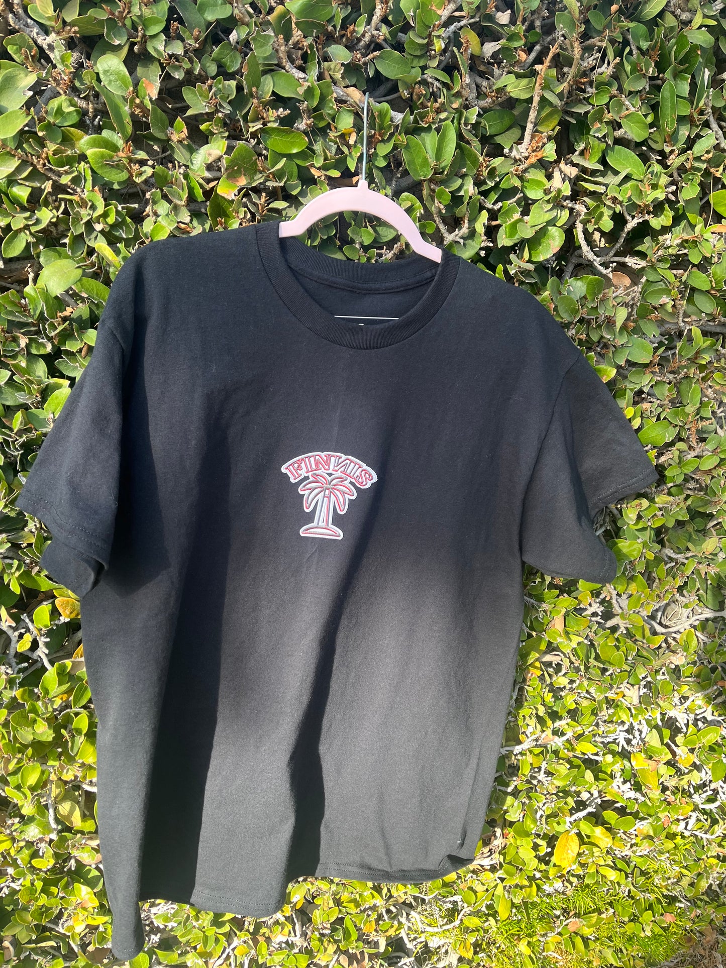 ROMAN PALM CREST TEE